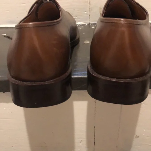 Classic Brown Leather Men's Shoes - Picture 4 of 6